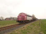 neg MY 1154 am 14.04.2005 mit Zug FX 7280 in Bosbll